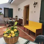 Soso Bed & Breakfast 4*