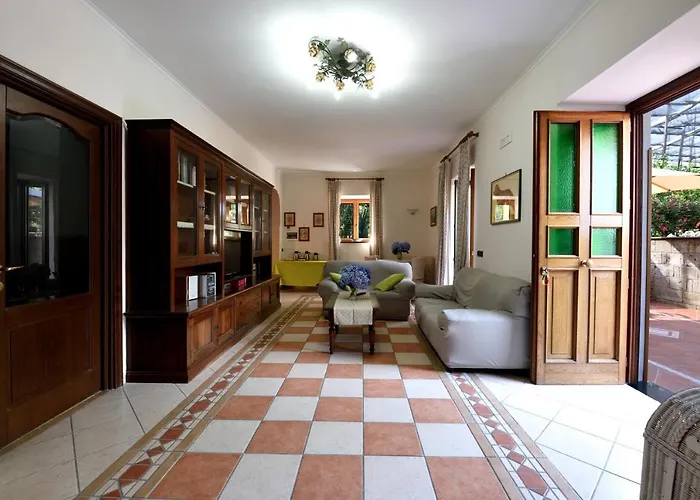 Soso Bed & Breakfast 4*