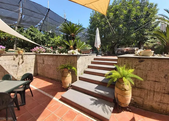 לינה וארוחת בוקר Soso סורנטו