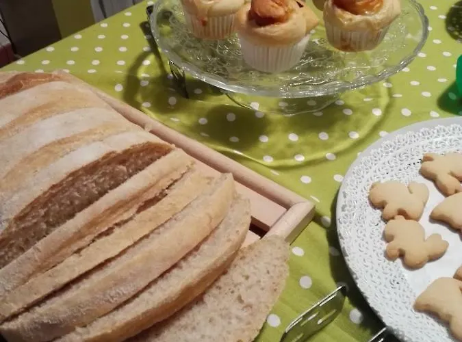 לינה וארוחת בוקר Soso 4*